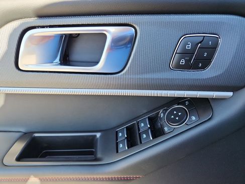 New 2026 Ford Explorer ST image 21