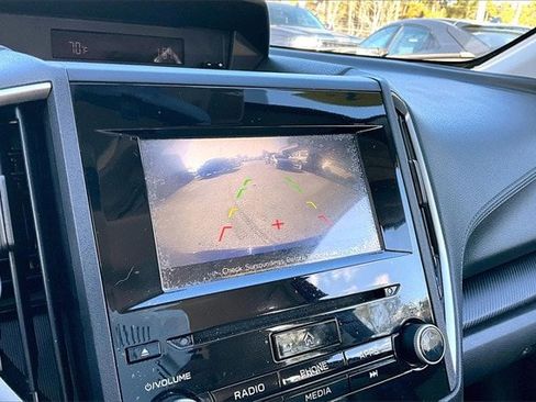 Used 2019 Subaru Impreza 2.0i Premium w/ Eyesight & BSD/Rcta & SRF image 19