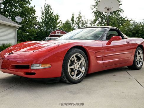 Used 2002 Chevrolet Corvette Convertible w/ Preferred Equipment Group2 RWD image 22