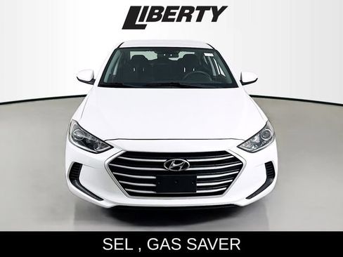 Used 2018 Hyundai Elantra SEL w/ Cargo Package image 2