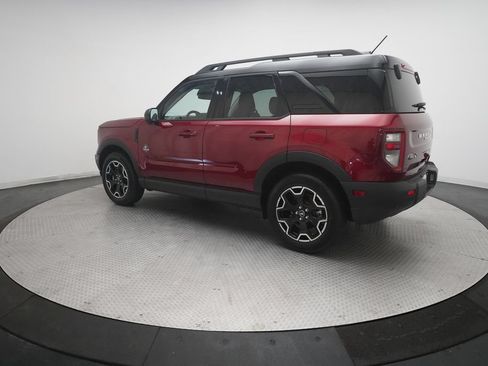 Used 2025 Ford Bronco Sport Outer Banks w/ Outer Banks Tech Package+ AWD/4WD image 32