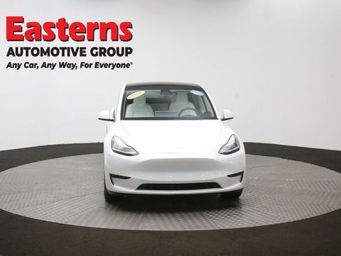 Used 2020 Tesla Model Y Long Range image 48