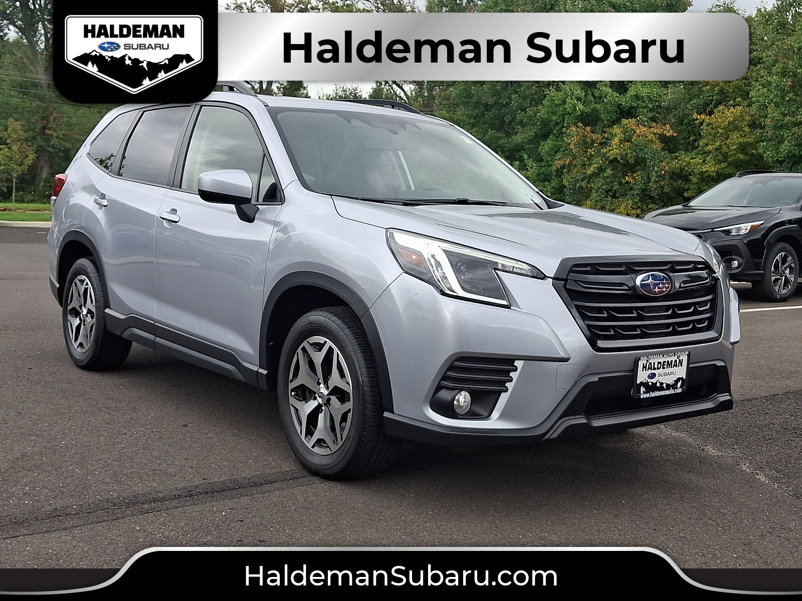 Certified 2023 Subaru Forester Premium AWD/4WD image 1