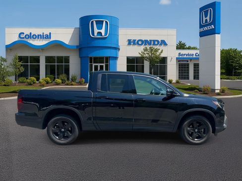 Used 2023 Honda Ridgeline Black Edition image 7