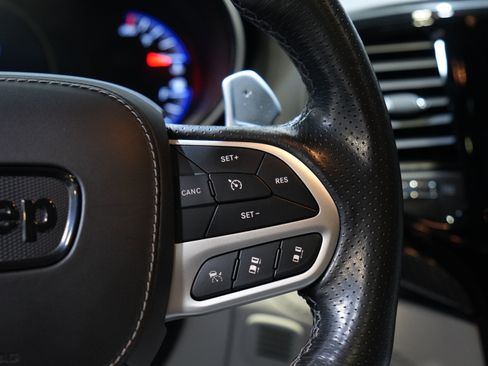 Used 2020 Jeep Grand Cherokee Trackhawk image 45