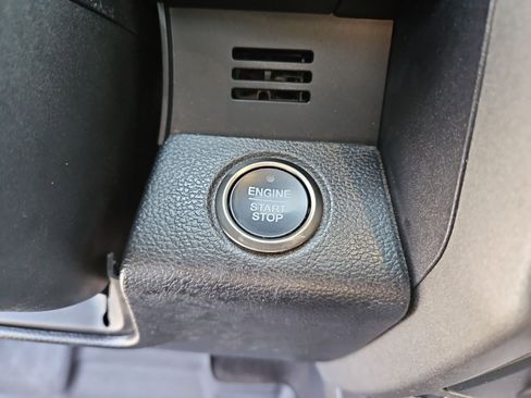 Used 2020 Ford F150 Raptor w/ Equipment Group 802A Luxury image 22