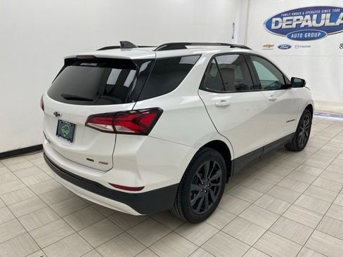 Used 2024 Chevrolet Equinox RS AWD/4WD image 23
