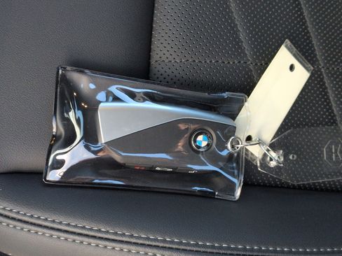 Used 2025 BMW X1 xDrive28i w/ Convenience Package image 35