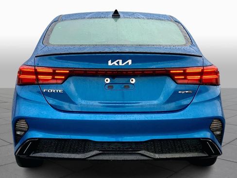 Used 2023 Kia Forte GT-Line w/ GT-Line Premium Package FWD image 5