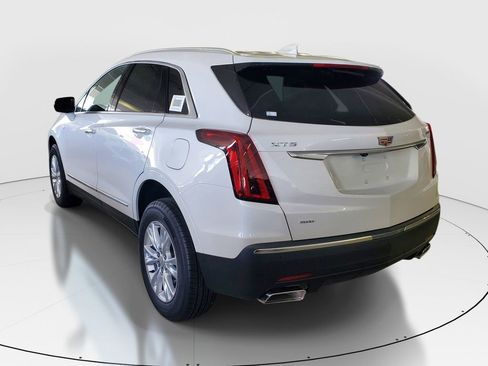 New 2026 Cadillac XT5 Luxury image 4