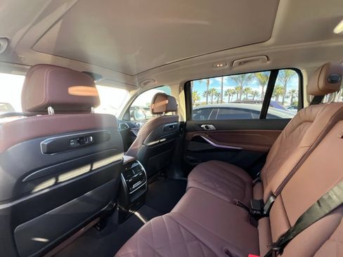 Used 2024 BMW X7 xDrive40i w/ Executive Package AWD/4WD image 12