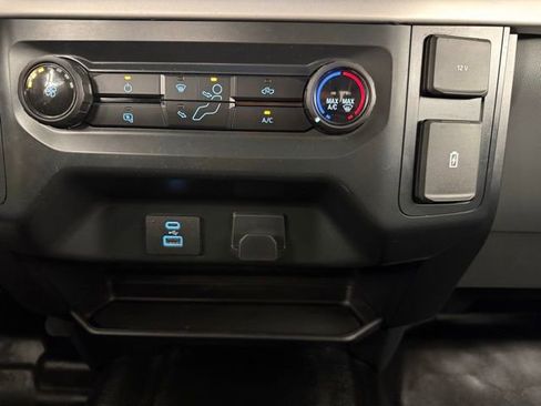 Used 2022 Ford F150 XL w/ Trailer Tow Package image 23