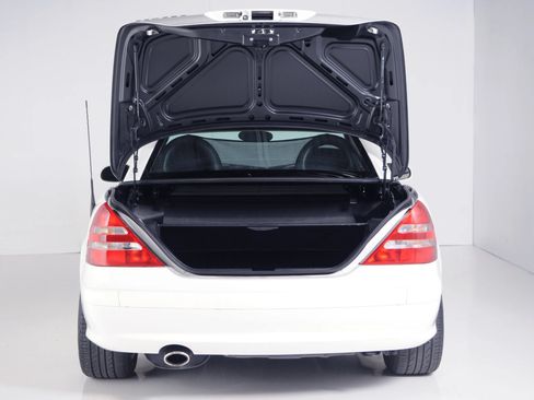 Used 2002 Mercedes-Benz SLK 320 image 12