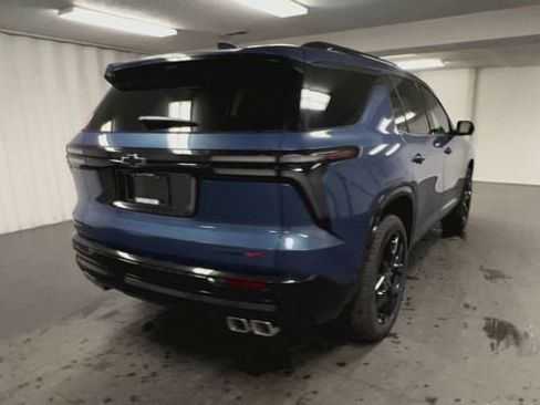 New 2026 Chevrolet Traverse RS image 8