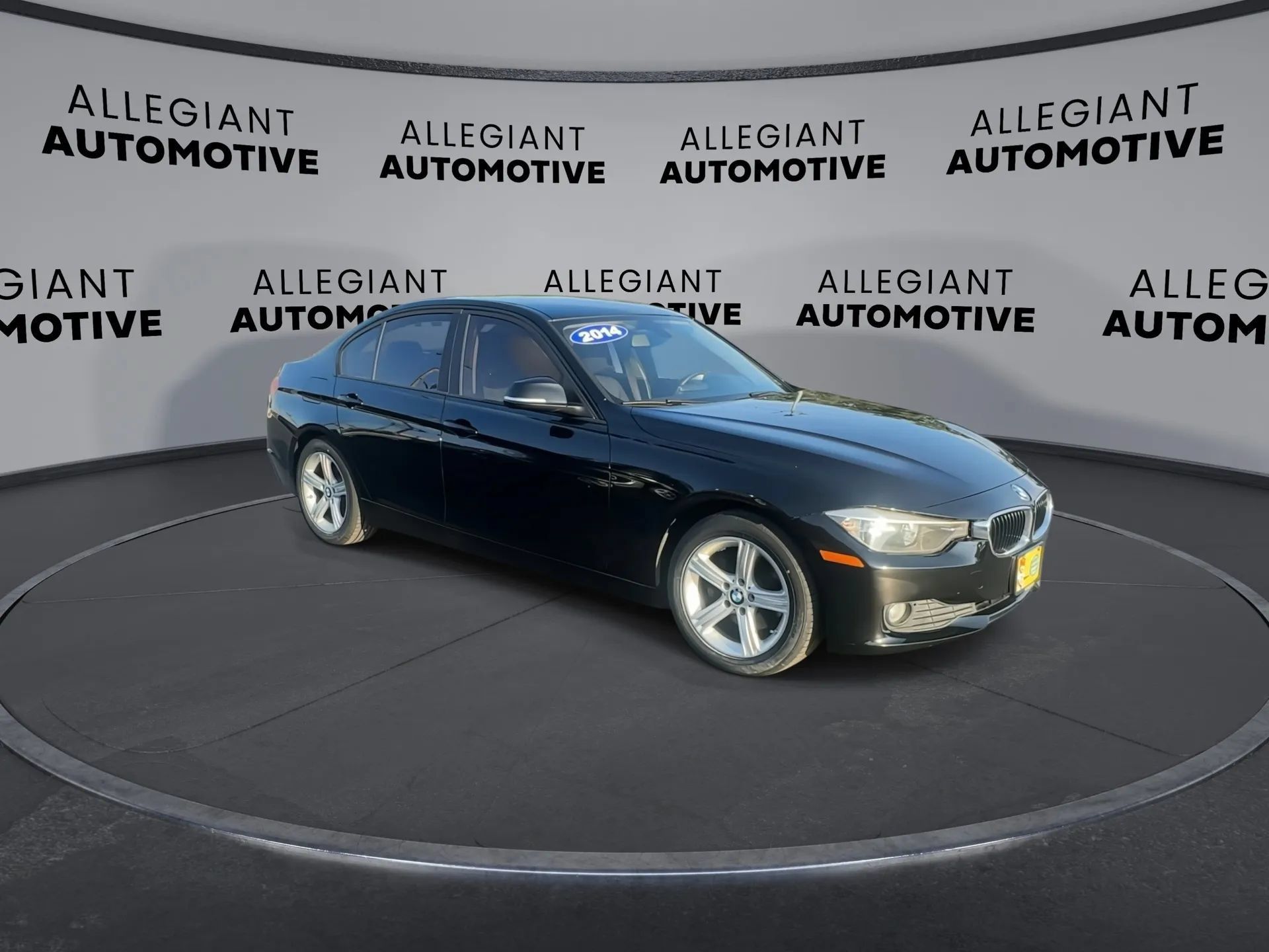 Used 2014 BMW 320i Sedan RWD image 11