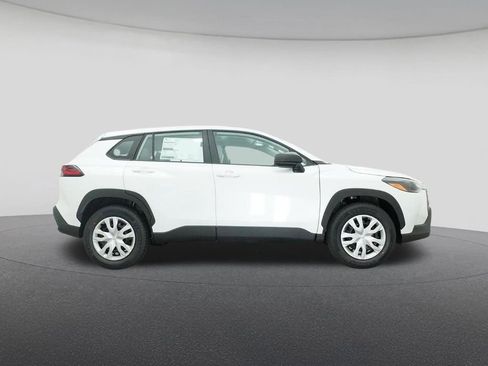 New 2026 Toyota Corolla Cross L image 27