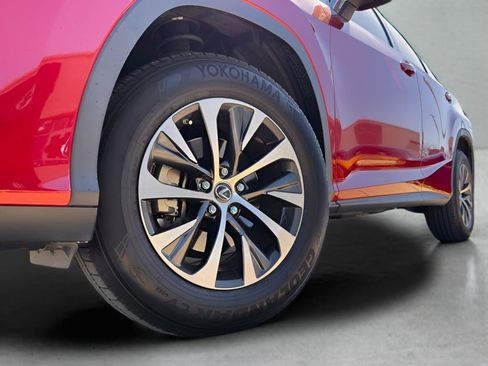 Used 2022 Lexus RX 350L Premium w/ Premium Package image 10