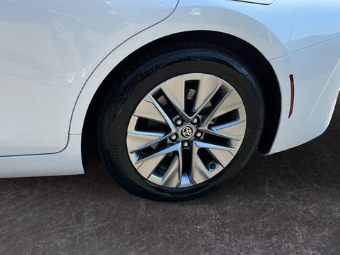 Used 2021 Toyota Mirai XLE w/ Advanced Technology Package image 9