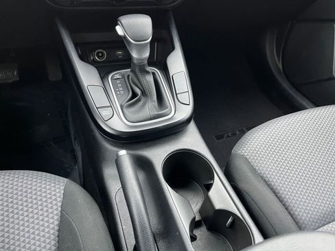 Used 2025 Kia Soul LX w/ LX Technology Package image 39