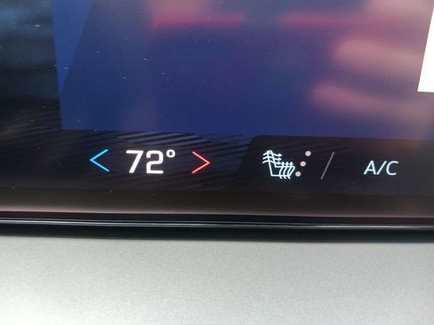 New 2026 Chevrolet Traverse LT w/ Sun and Wheel Package image 25