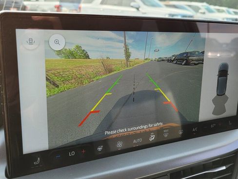 Used 2024 Ford Escape SE image 22