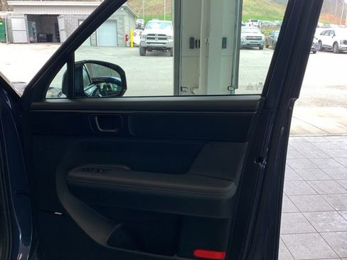 Certified 2025 Hyundai Santa Fe Calligraphy image 21