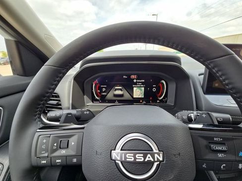 New 2026 Nissan Rogue Platinum AWD/4WD image 25