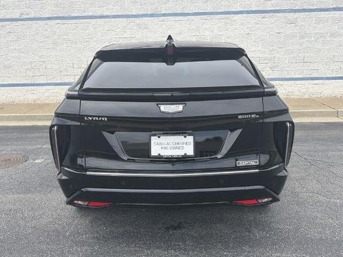 Certified 2024 Cadillac Lyriq Tech w/ Driver Assist Package AWD/4WD image 6