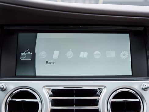 Used 2014 Rolls-Royce Wraith image 69