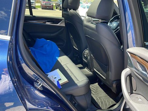 Used 2019 BMW X3 xDrive30i w/ Driving Assistance Package AWD/4WD image 17