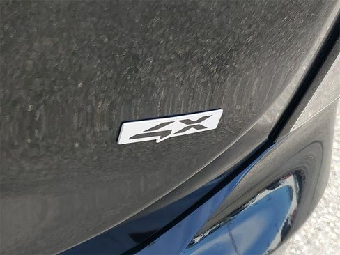 Used 2024 Kia Telluride SX image 30