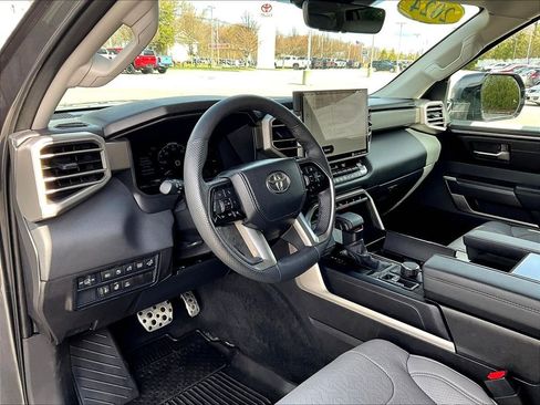 Used 2024 Toyota Sequoia SR5 AWD/4WD image 8
