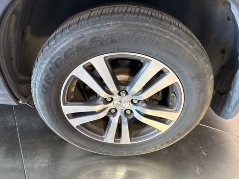 Used 2016 Honda Pilot EX image 9