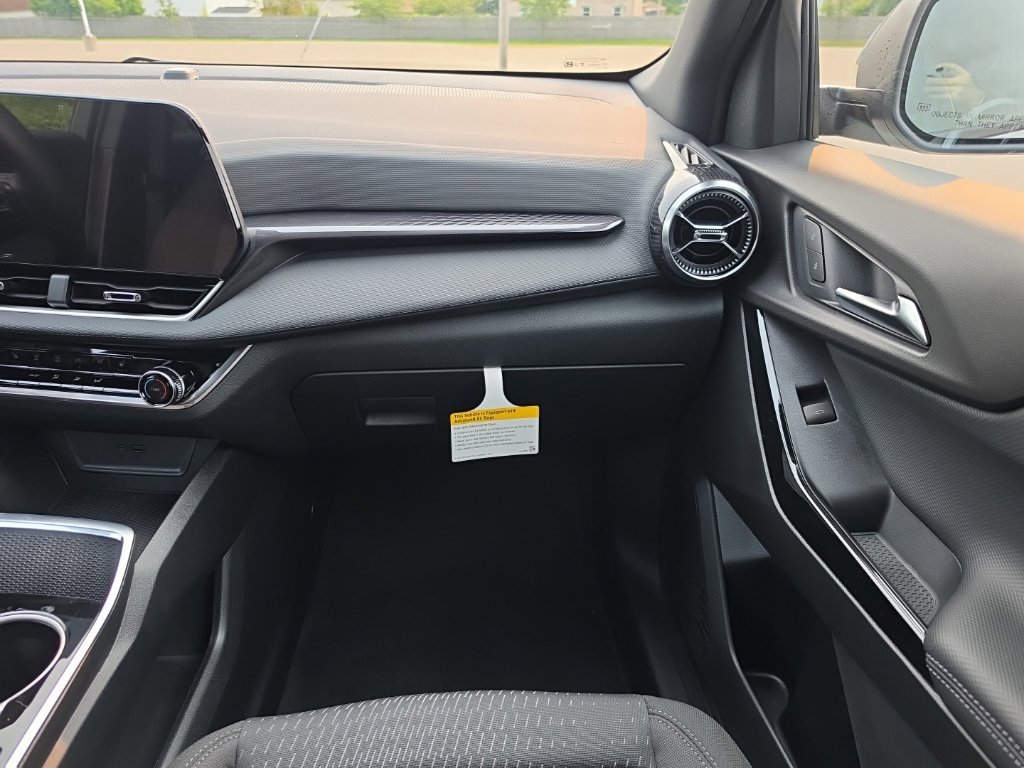 New 2027 Chevrolet Equinox LT FWD image 13