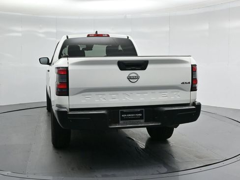 Used 2022 Nissan Frontier S w/ Technology Package image 21