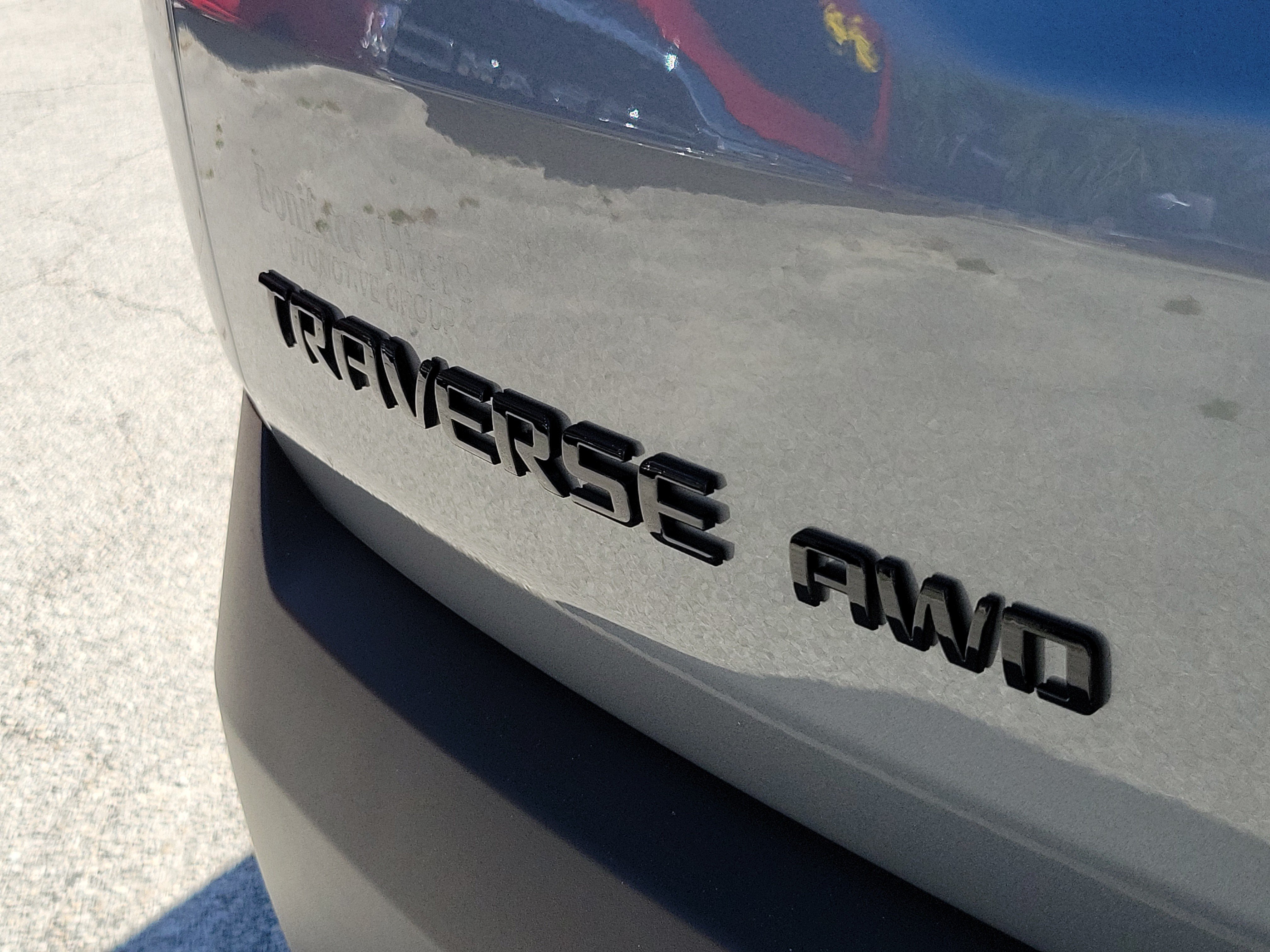 Used 2023 Chevrolet Traverse RS AWD/4WD image 8
