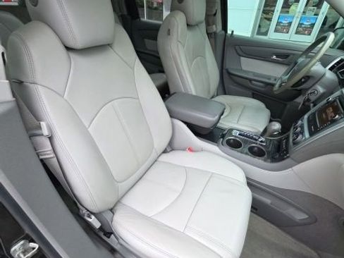 Used 2013 GMC Acadia SLT AWD/4WD image 23