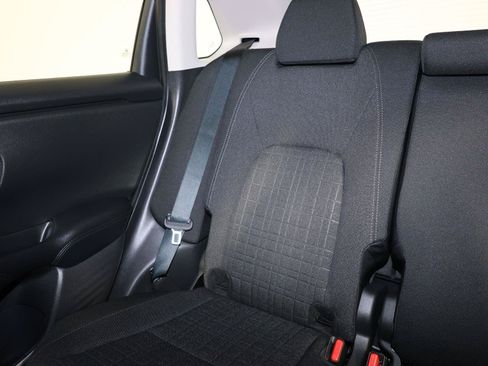 Used 2026 Honda HR-V LX image 10