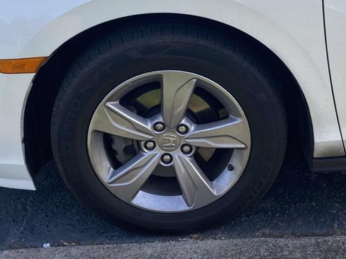 Used 2019 Honda Odyssey EX-L image 9