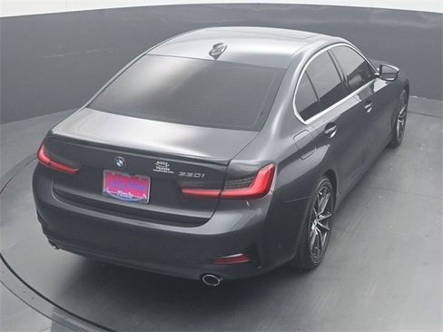 Used 2020 BMW 330i Sedan w/ Convenience Package image 25
