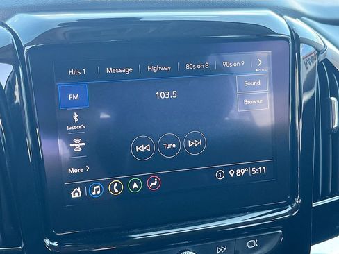 Used 2021 Chevrolet Traverse Premier FWD image 15