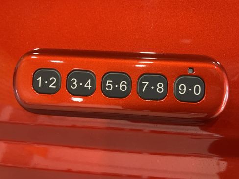 Used 2022 Ford Bronco Badlands w/ Sasquatch Package image 11