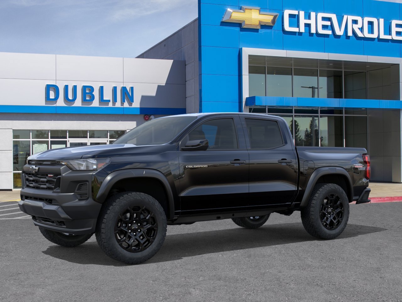 Used 2026 Chevrolet Colorado Trail Boss AWD/4WD image 2