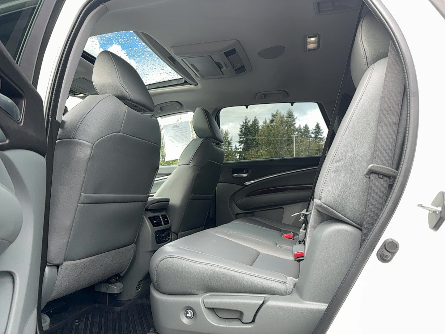 Used 2015 Acura MDX w/ Tech & Entertainment Pkg AWD/4WD image 10