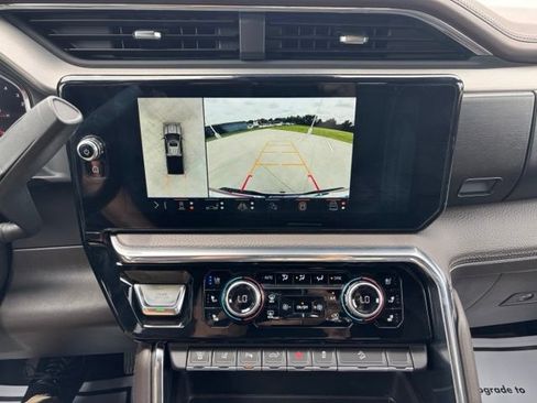Certified 2025 GMC Sierra 2500 Denali AWD/4WD image 15