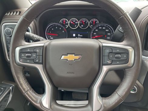 Used 2022 Chevrolet Silverado 2500 LTZ w/ LTZ Texas Edition AWD/4WD image 15