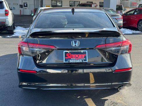 Used 2024 Honda Civic Sport image 8