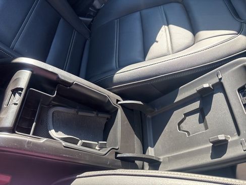 Used 2022 GMC Canyon Denali image 26