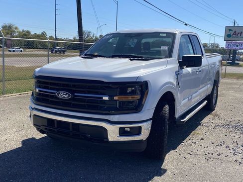 New 2025 Ford F150 XLT w/ Equipment Group 301A Standard AWD/4WD image 7