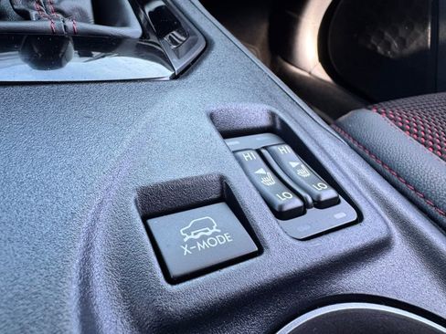 Used 2023 Subaru Crosstrek 2.0i Premium w/ Special Edition image 19